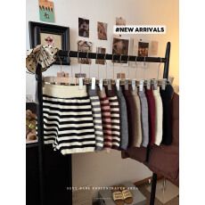 批发实拍秋冬欲风低腰针织坑条包臀<b class='q'>短裤</b>女条纹辣妹家居睡裤显瘦弹力裤