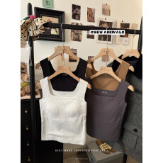 批发实拍秋冬<b class='q'>吊带</b>背心女背磨毛保暖内搭性感辣妹风外穿无袖别致上衣