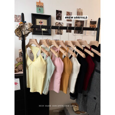 批发实拍冬季纯色美背轻奢带胸垫挂脖辣妹女百搭修身显瘦<b class='q'>打底</b>上衣