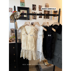 批发实拍~吊带<b class='q'>背心女</b>新款辣妹穿搭白色蕾丝内搭无袖上衣