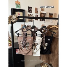 批发<b class='q'>实拍</b>减龄豹纹蝴蝶印花吊带背心女夏内搭美背带胸垫修身上衣配飘带