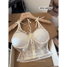 批发实拍纯欲<b class='q'>蕾丝</b>美背轻奢小<b class='q'>胸</b>固定杯大露背甜辣妹性感一体<b class='q'>胸</b>垫<b class='q'>裹</b>新款