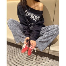 批发<b class='q'>官</b>图 华棉复合 <b class='q'>韩国</b>东大门做旧字母图案一字肩长袖卫衣女