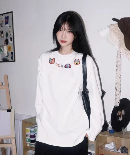 경관 그림 21 순면 210 그램 가을 의상 긴팔 티셔츠 여성 루즈핏 맨위 프린트