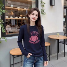 批发官图 21支纯棉-210克  <b class='q'>秋</b>装长袖T恤女宽松上衣印花