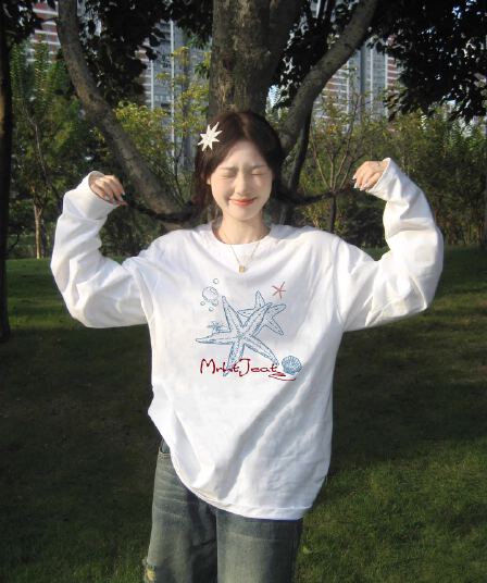 경관 그림 21 순면 210 그램 가을 의상 긴팔 티셔츠 여성 루즈핏 맨위 프린트