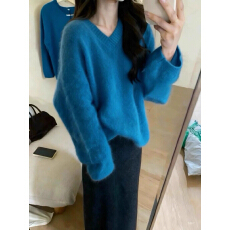 批发奶fufu宝蓝色毛衣女秋冬韩版慵懒高级感仿浣熊绒针织衫慵懒风外穿