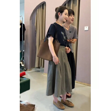 批发百搭短袖+阔腿裤两件套夏季小清新显瘦减龄设计穿搭时尚套装