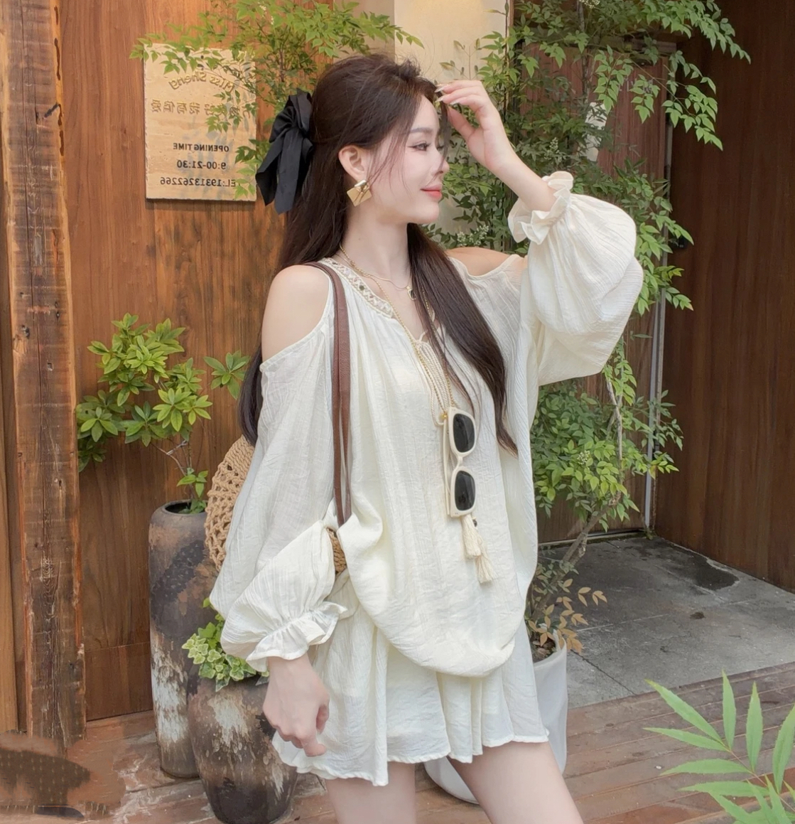 샤오 크릭 의류 한 부서 오프숄더 품격 루즈핏 느긋한 긴팔 슬림해 보이는 셔츠 치마바지 패션 세트