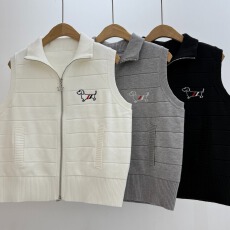 批发26秋<b class='q'>冬</b>新款重工刺绣小狗图案马甲拉链针织开衫外穿马夹无袖外套