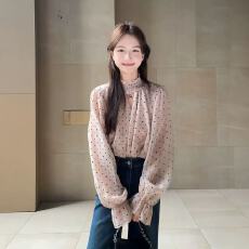 批发法式小众波点飘带V领长袖<b class='q'>衬衫</b>女2025秋季新款高级感显瘦气质上衣