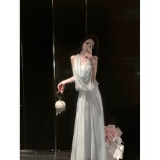 批发【江百合】不对称<b class='q'>挂</b><b class='q'>脖</b>网纱蕾丝<b class='q'>连衣裙</b>