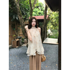 批发木子李的李新中式绣花无袖挂脖<b class='q'>雪纺衫</b>垂坠感<b class='q'>不规则</b>荷叶边上衣女夏