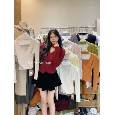 法式秋冬新款修身显瘦交叉打底内搭挂脖毛衣蕾丝花边v领针织衫