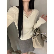 批发秋冬穿搭设计感内搭打底衫修身V领<b class='q'>蕾丝拼接</b>假两件针织衫女上衣女