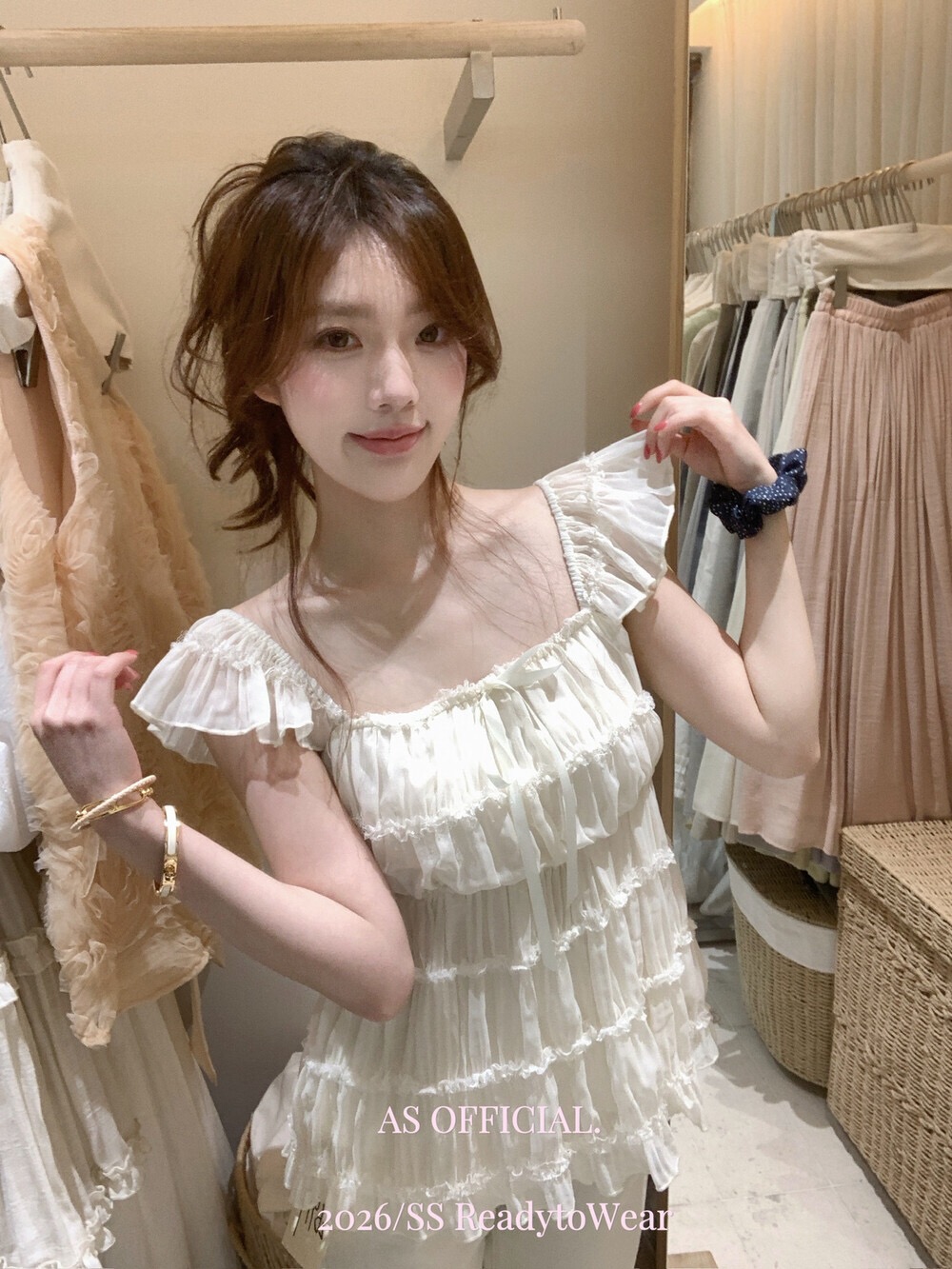 여름 부드러운 바람 작은 셔츠 Chic 디자인 센스 셔츠 루즈핏 슬림해 보이는 맨위 Feifei 소매 레이스 셔츠 맨위 여성