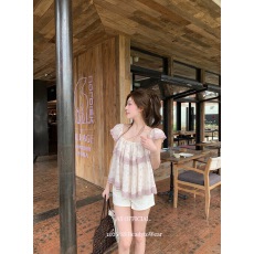 批发<b class='q'>夏季</b>新款雪纺小衫设计感小众高级感奶黄色荷叶边小飞袖上衣女