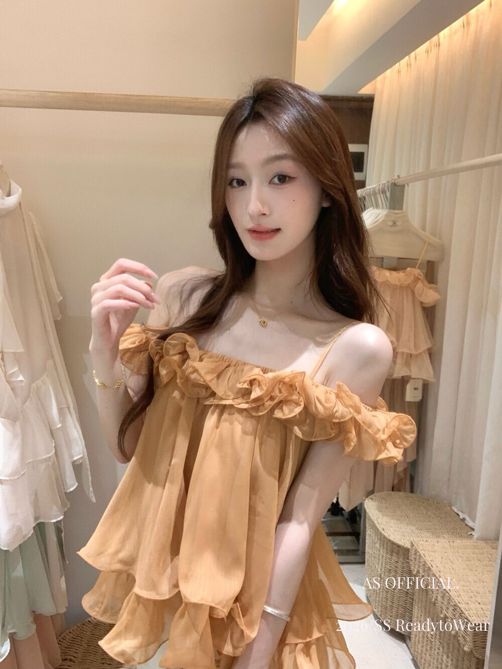 프랑스식 프릴 비스듬한 어깨 조끼 여성 여름 휴가 바람 레이스 슬립 맨위 몸매 가꾸기 슬림해 보이는 패션 연령 감소 작은 셔츠