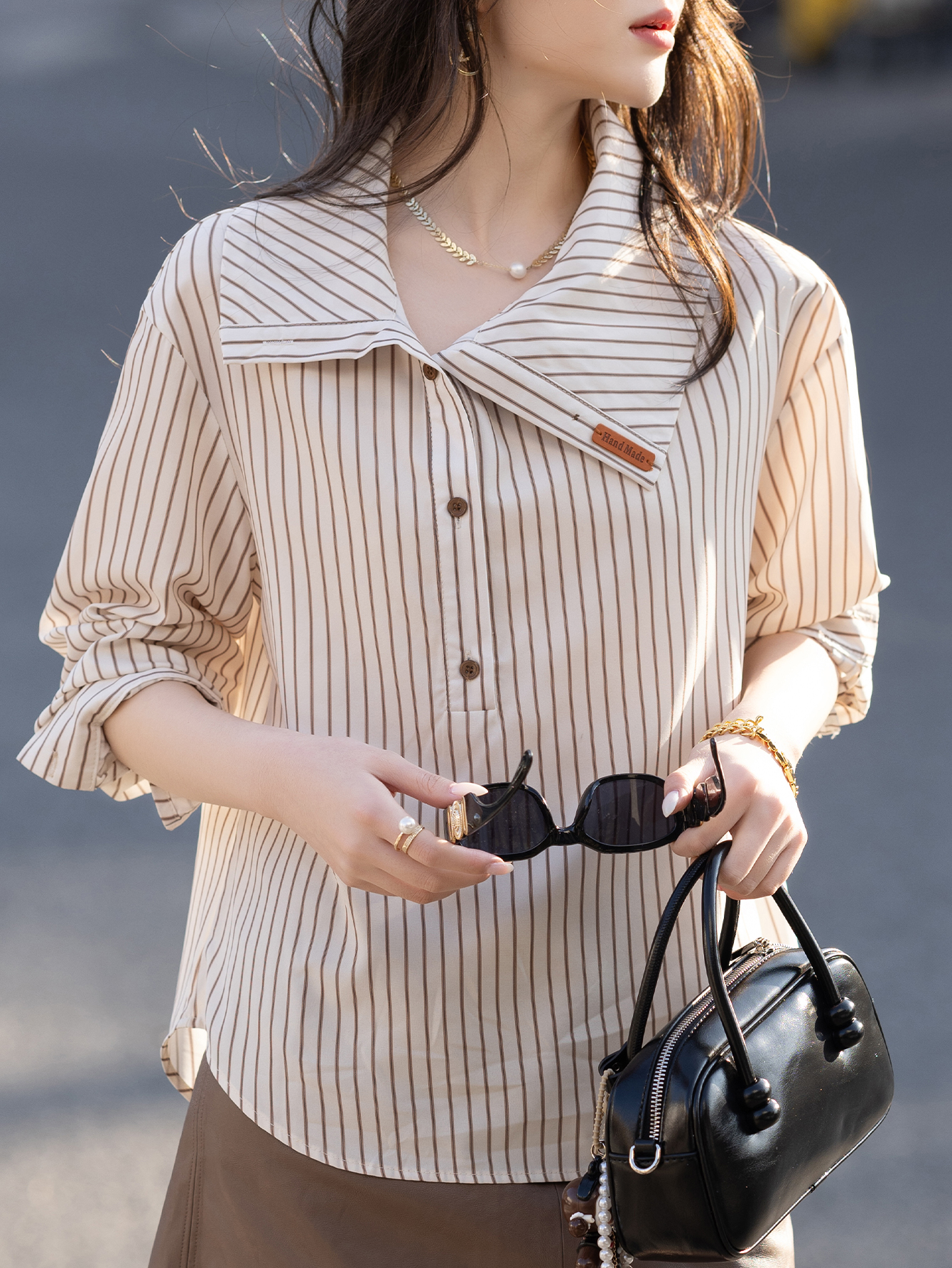 条纹肌理感不规则翻领衬衫女秋季新款衬衣 服裝批發女裝批發服飾貨源