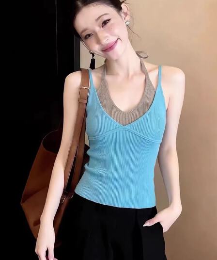 순수한 욕망 달콤한 차가운 바람 행침 목 디자인 센스 니트 캐미솔 2026 여름 섹션 몸매 가꾸기 슬림해 보이는 신선함 맨위 작은 셔츠