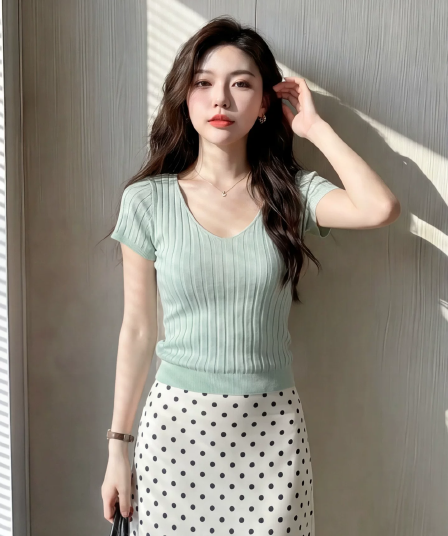 순수한 욕망 바람 V넥 반팔 니트 티셔츠 여성 여름 새로운 허리 수축 몸매 가꾸기 인사이드 가져 가라. 기본 셔츠 핫걸 타이트 맨위