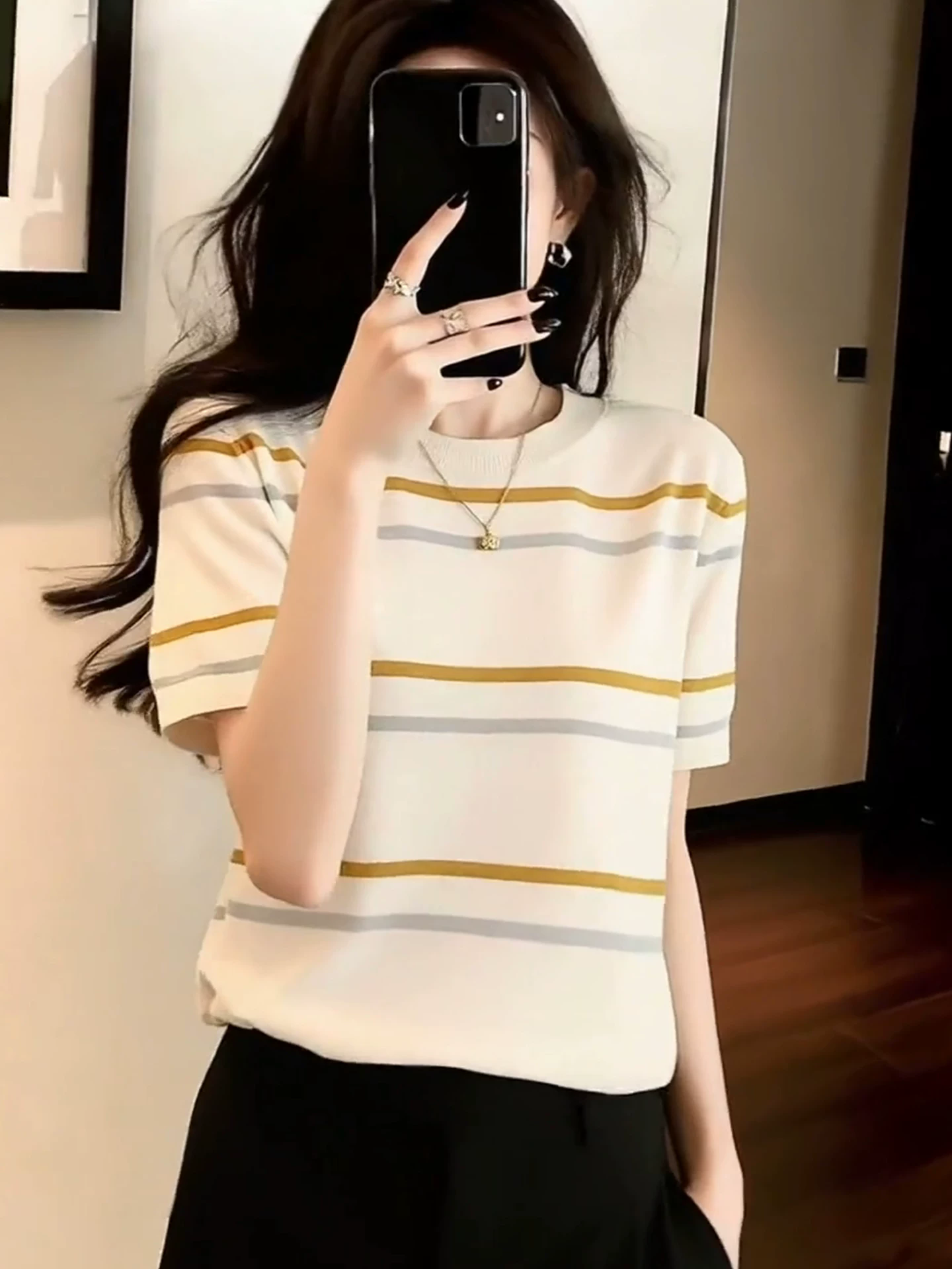 한 부서 달콤함 학원 스타일 살구 색상 라운드 넥 스트라이프 반팔 니트 스웨터 여성 봄 여름 착용 가져 가라. 인사이드 가져 가라. 만나는 맨위