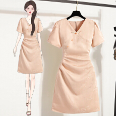 批发实拍大码女新中式改良修身显瘦旗袍2026夏新款气质盘扣轻奢连衣裙