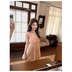 批发Tongiiuu 双生甜<b class='q'>樱</b> 设计感花朵褶皱吊带连衣裙女a字显瘦短裙子夏