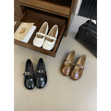 批发浅口玛丽珍女鞋2026年春<b class='q'>秋</b>新款平底单鞋法式复古圆头软底小皮鞋子