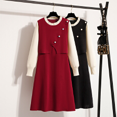 批发实拍大码女装2025冬新款韩版针织连衣裙甜美撞色显瘦假两件<b class='q'>毛衣</b>裙