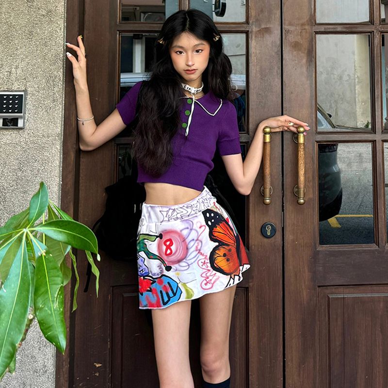 폴로 칼라 단추 쇼트 스타일 니트 반팔 여성 셔츠 2026 여름 새로운 몸매 가꾸기 슬림해 보이는 ins 반팔