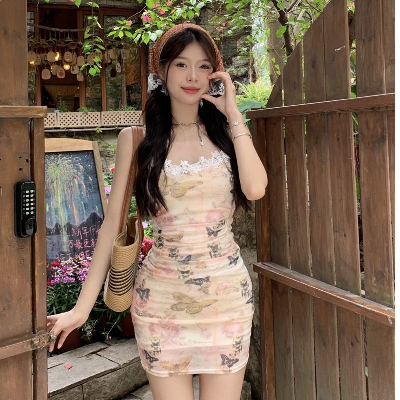 핫걸 나비 프린트 레이스 꽃 슬립 롱 스커트 여성 여름 프랑스식 차 휴식 드레스 주름 허리 수축 타이트 스커트 미니 스커트