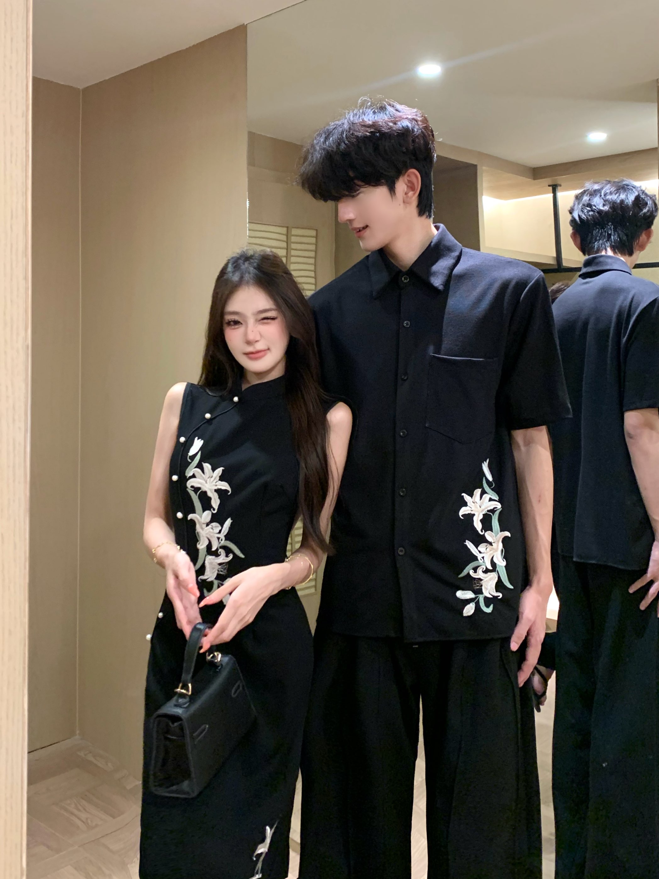 실사 새로운 중식 자수 치파오 자수 드레스 몸매 가꾸기 커플룩