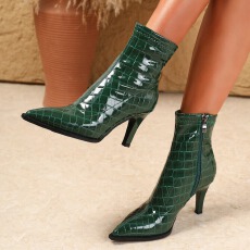 批发女士时尚短靴子尖头拉链石头纹8cm性感细超高跟时装靴子