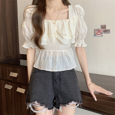 批发实拍实价  新款韩版温柔风方领荷叶边喇叭袖气质荷叶边衬衫女