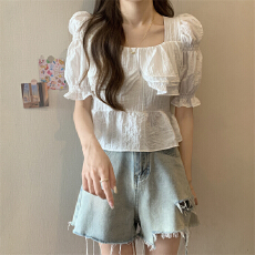 批发实拍实价  新款韩版温柔风方领荷叶边喇叭袖气质荷叶边衬衫女