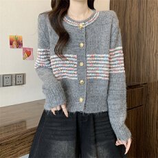 批发实拍实价 新款设计感拼色彩色条纹毛衣女宽松圆领针织<b class='q'>开衫</b>上衣