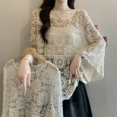 批发实拍实价 新款设计感镂空钩花洋气喇叭袖针织衫宽松显瘦罩衫上衣