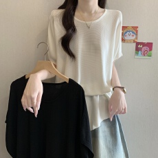 批发大码不规则显瘦蝙蝠袖冰丝<b class='q'>针织衫</b>女夏季胖MM收腰显瘦气质百搭上衣