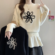 批发设计感雏菊刺绣拼接毛衣女秋冬新款<b class='q'>胖</b><b class='q'>MM</b><b class='q'>宽松</b>显瘦减龄百搭针织衫