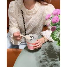 批发有货    <b class='q'>淑女</b>百搭水溶花喇叭袖蕾丝上衣