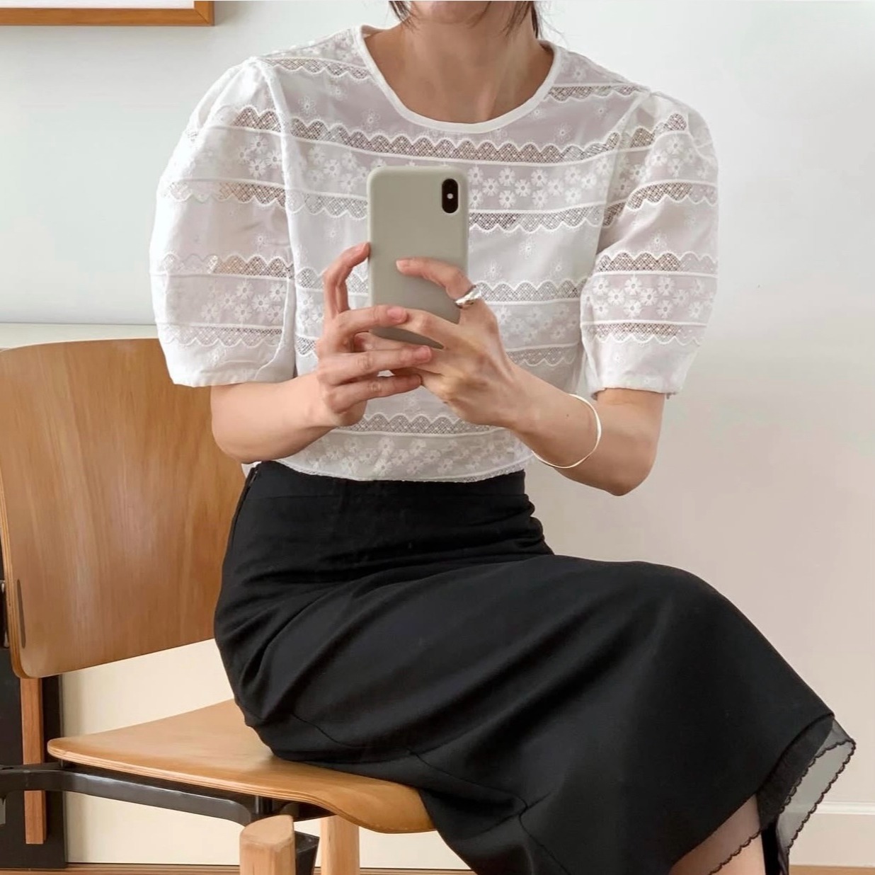 한 부서 미니멀리즘 다용도 레이스 셔츠 맨위