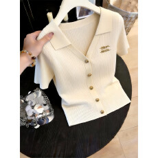 批发2026夏季新款女士灰色休闲气质V领短袖<b class='q'>针织衫</b>时尚通勤显瘦上衣服