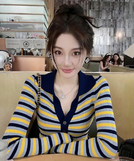 달콤한 핫걸 패치워크 색상 스트라이프 뒤집다 V넥 스웨터 니트 기본 셔츠 여성 인사이드 가져 가라. 디자인 센스 오래된 돈 바람 맨위 가을 겨울