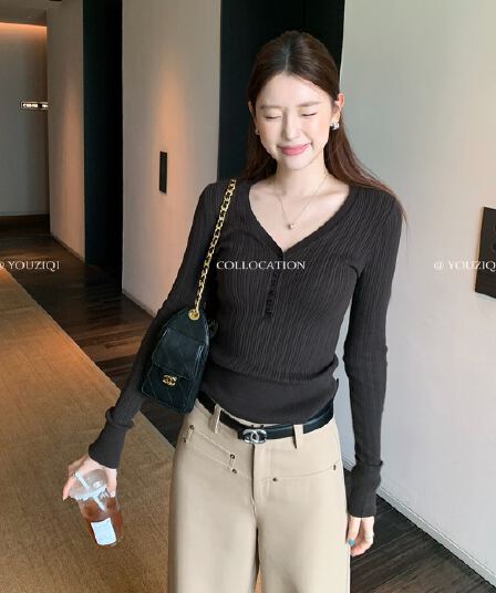 자몽 제나라 매매 모카 커피 색상 V넥 니트 스웨터 여성 가을 몸매 가꾸기 헨리 셔츠 기본 셔츠 맨위