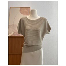 批发冰丝薄款短袖针织衫女夏季2026新款韩系设计感褶皱收腰打底衫上衣