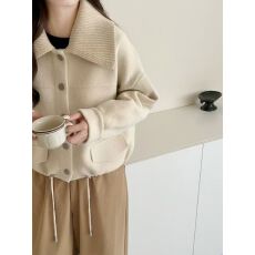 批发<b class='q'>韩国</b>直邮<b class='q'>正品</b><b class='q'>代购</b>秋季时尚休闲宽松娃娃领双口袋洋气少女短外套