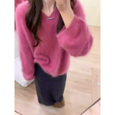 温柔风玫粉色V领貂毛套头毛衣女秋冬宽松慵懒软糯百搭针织衫上衣