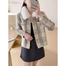 批发小香风外套<b class='q'>女</b>秋冬仿水貂绒超好看上衣2025爆款时尚带毛领针织开衫