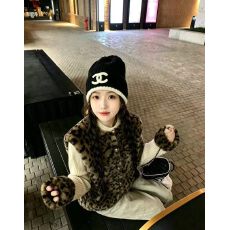 批发时尚仿水<b class='q'>貂绒</b>单排扣豹纹短款宽松长袖毛衣小众设计感气质减龄上衣